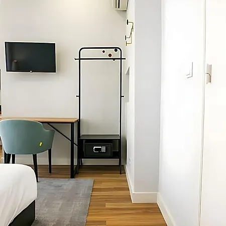 85 & 4* Lissabon